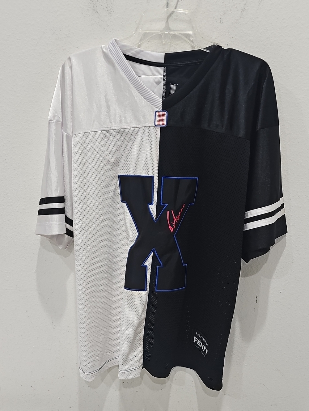 Savage X Fenty Two Tone Jersey Size M